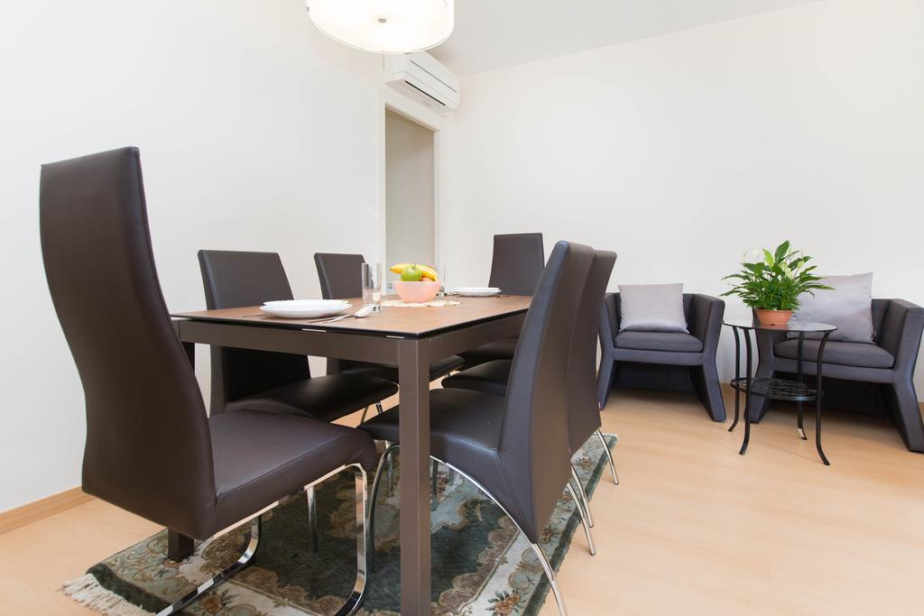 Stay Barcelona Central Apartments Zewnętrze zdjęcie