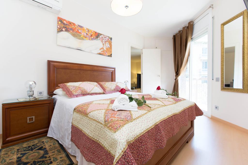 Stay Barcelona Central Apartments Zewnętrze zdjęcie